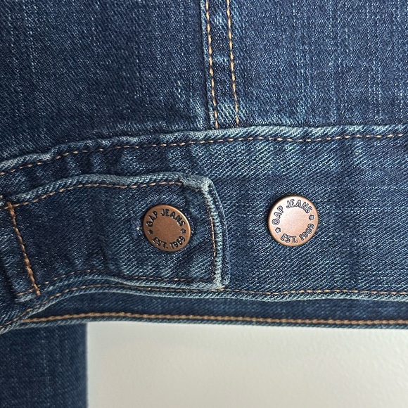 Women’s GAP Denim Jacket - Size S - Picture 3 of 8